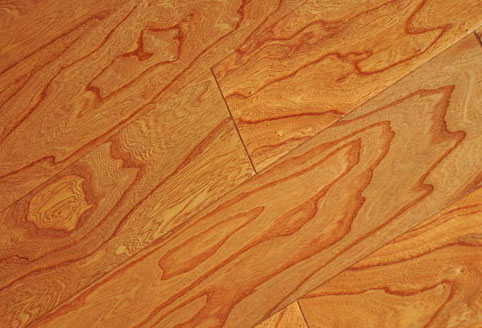 如何鉴别实木地板