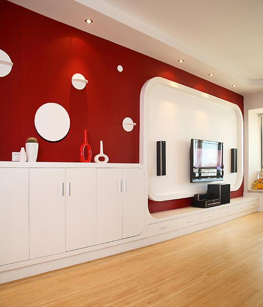 红色与白色装修的房子