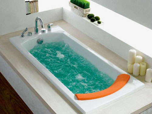 浴缸使用注意事项