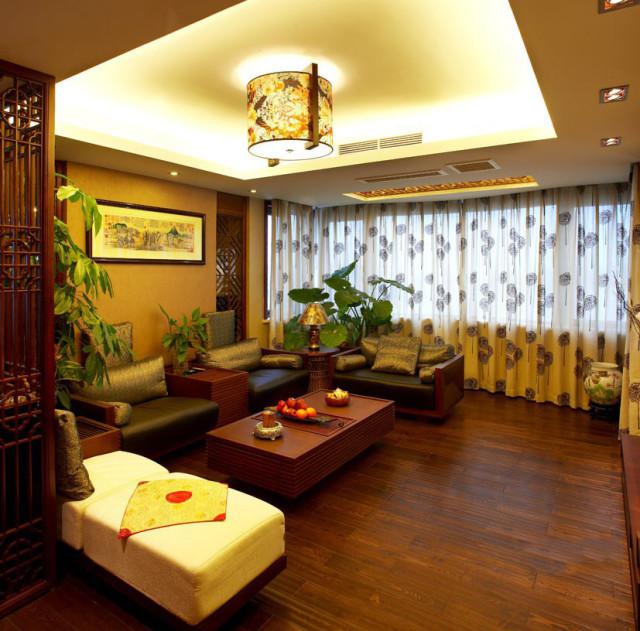 ������ʽװ�ް���