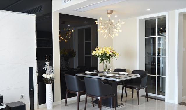 �ִ����鷿װ�ް�����