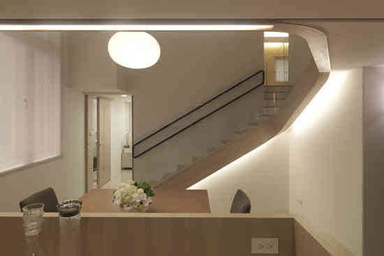 ��ʽ��Ԣװ�ް���