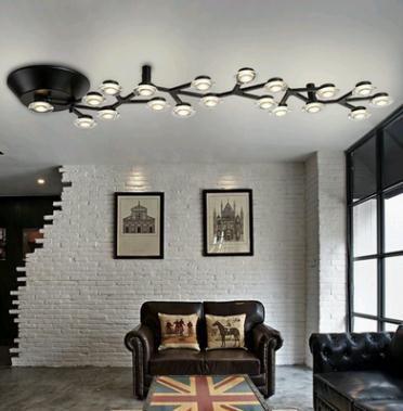 形状独特的吊灯