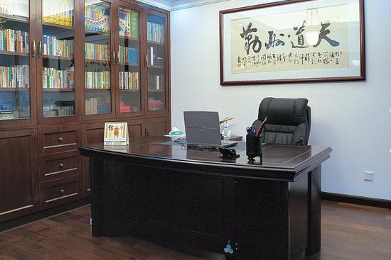 中式风格典雅书房装修案例