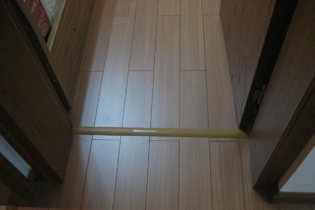 地板安装验收方法