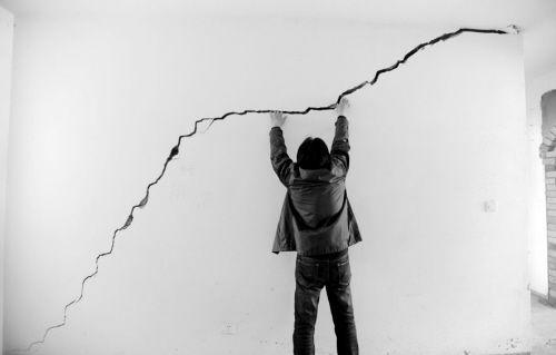 墙面开裂的三种情况