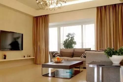 地中海风格客厅装修如何搭配窗帘