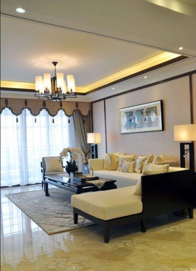 ���巿װ�޺��и��