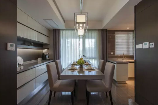 �Ҿ�װ�δ��似��