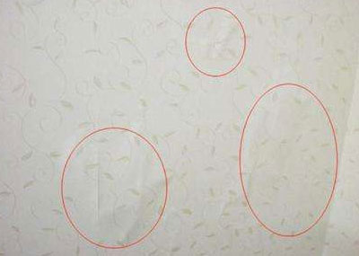 墙纸为什么起泡翘边,墙纸施工注意事项