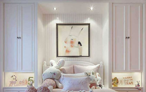 卧室安装床头衣柜