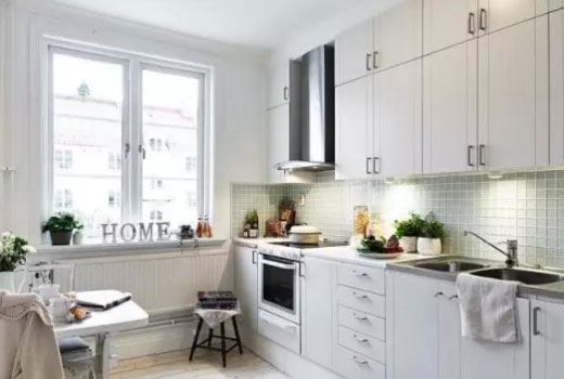 ����ʽ����װ�ް���