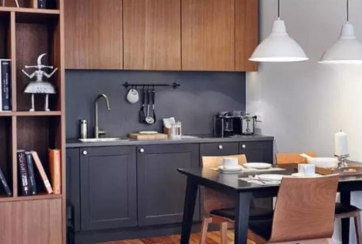 ����ʽ����װ�ް���