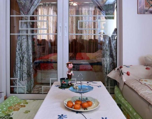 ����װ����