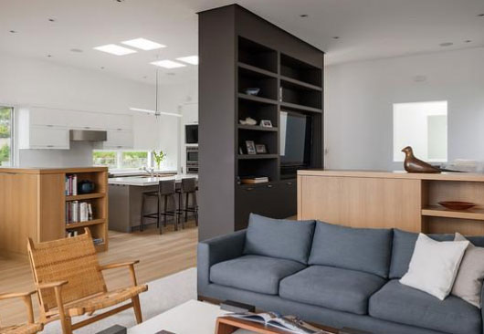 客厅隔断装修案例