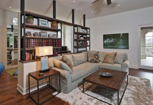 客厅隔断装修案例