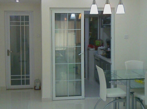 推拉门类型选择与安装注意事项