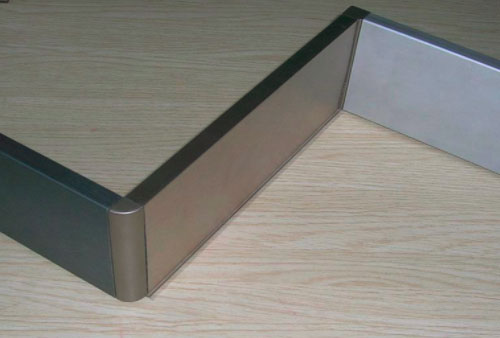 ���ֲ��ʵ��߽��߸���