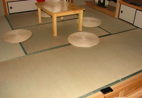 榻榻米地垫