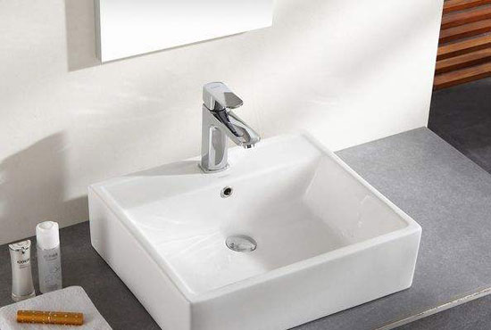 陶瓷台盆保养方法与选购技巧