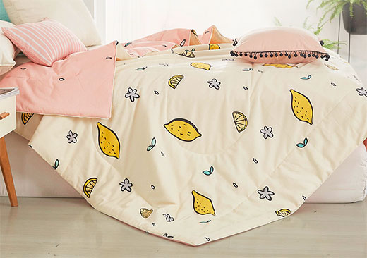 不同材质空调被的特点