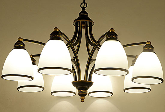 客厅灯具搭配方法