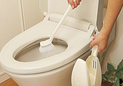 卫生间清洁方法