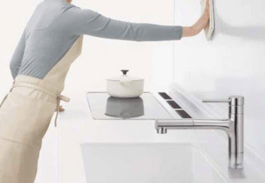 厨房瓷砖油污清洁技巧