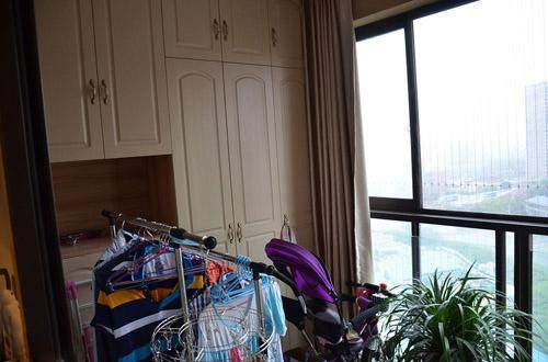 简单装修小两房