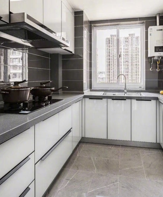 现代风格三房装修