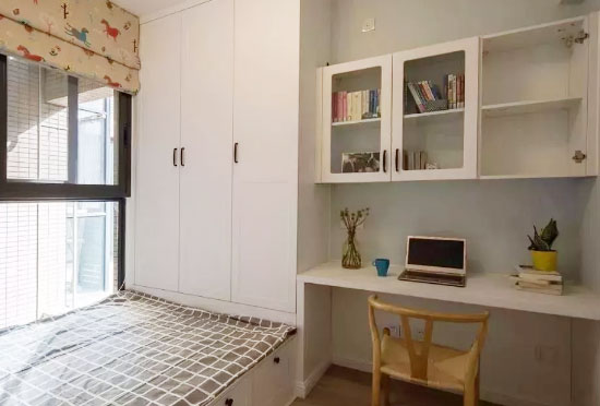 榻榻米书桌装修