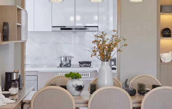 现代风格三房装修