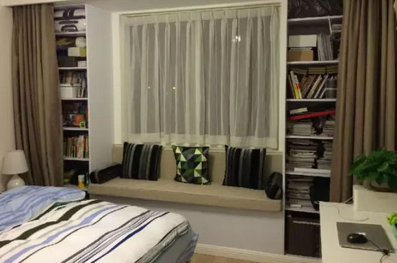 卧室飘窗装修这样做，收纳空间很强大，卧室面积小的快看看！