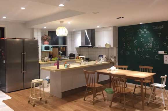 餐厅厨房一体装修案例