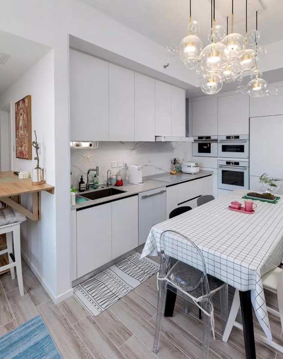 餐厅厨房一体装修案例