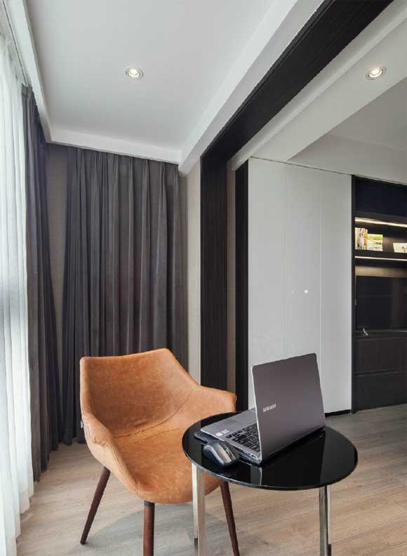 现代风格复式公寓装修