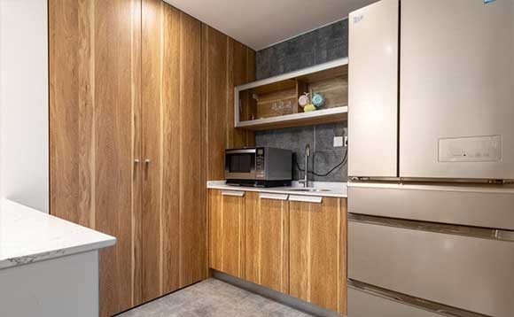 �ִ����ʽ¥װ��