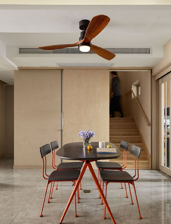 ����װ��