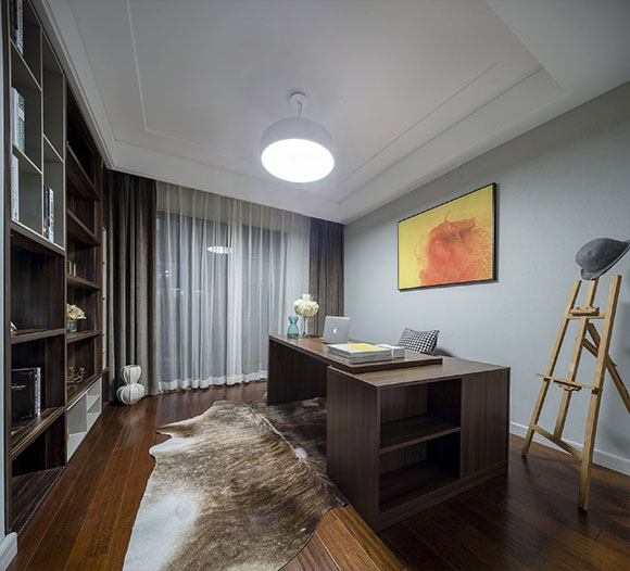 ����װ�����