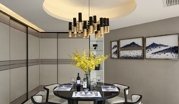 ����װ�����