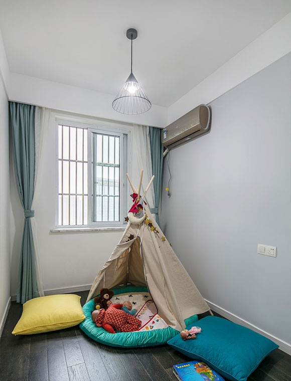 现代风格三房装修