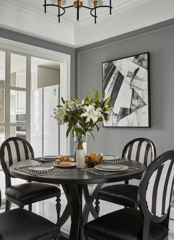 美式风格大三房装修