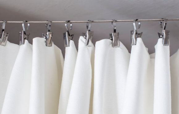 罗马杆和滑轨优劣对比