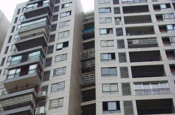 客厅和阳台打通好不好,打通后的阳台怎样设计