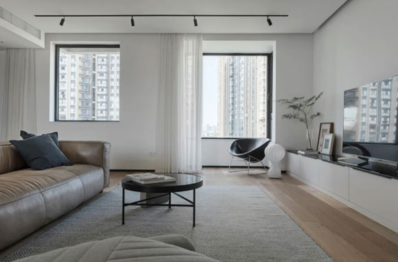 谁说装修一定要上档次,简约风格装修的小客厅,设计精致生活舒适!