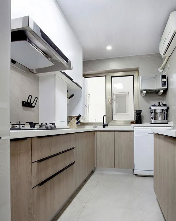 简约风格3房2卫装修设计