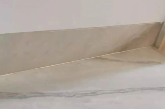 踢脚线怎样铺贴更好看