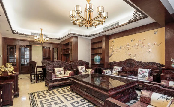 皮沙发和布沙发哪个好