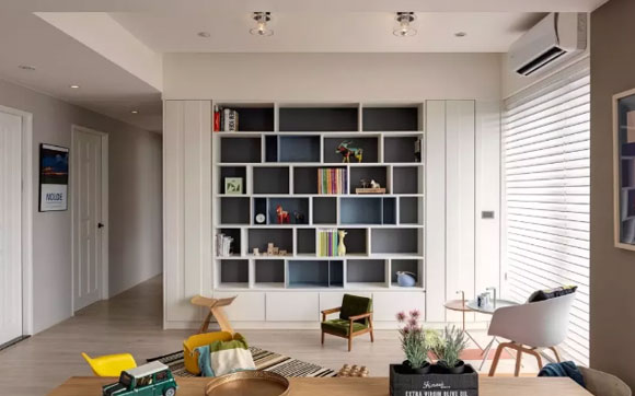 ����װ��