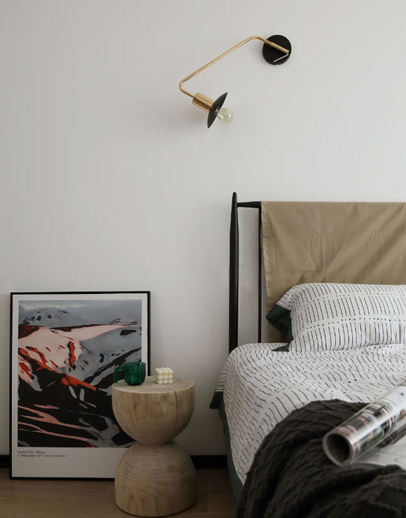 轻奢风四居室装修设计